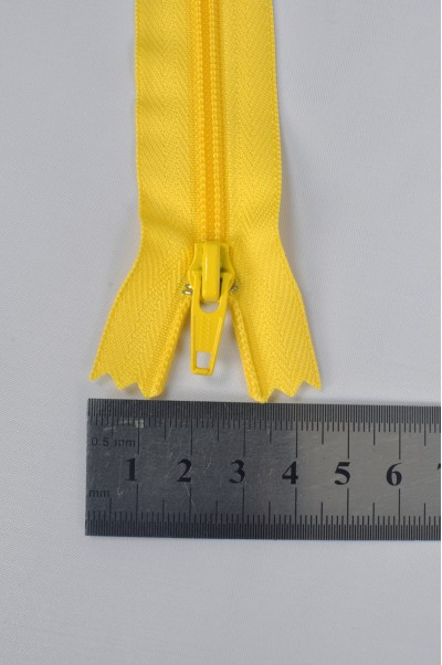 ZIP028 1號拉鏈 單頭拉鏈  聚酯牙拉鏈款式   密尾拉鏈   不設單獨拉鍊訂購 正面照